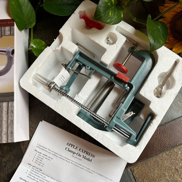 Apple Express Apple Corer, Peeler and Slicer (NEW) - Picture 6 of 14